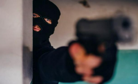 طولكرم: سطو مسلح على بنك في عتيل 